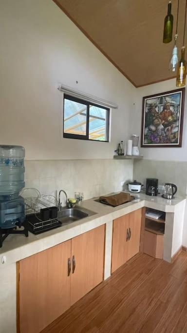 Casa Noil, Beautiful Eco House Near The Beach! Apartment Puerto Viejo de Talamanca Bagian luar foto